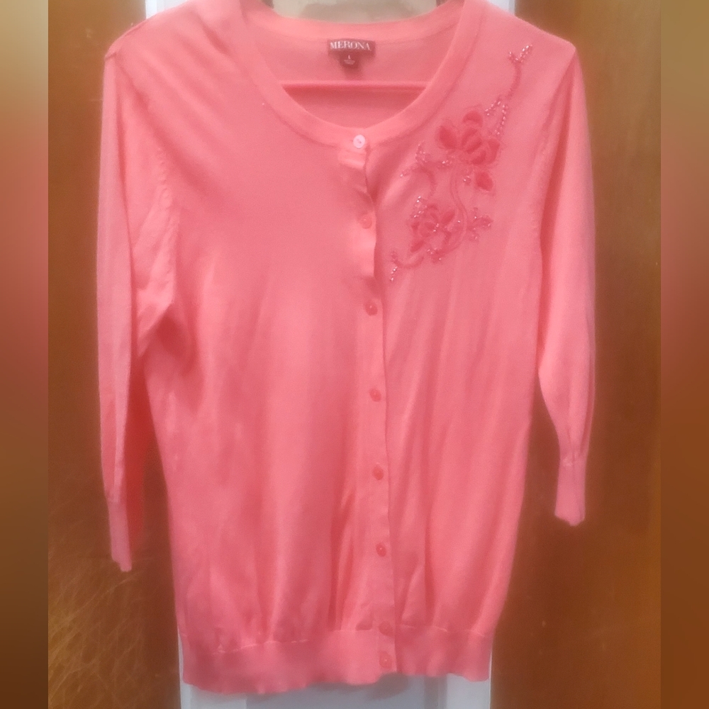Women's sweater